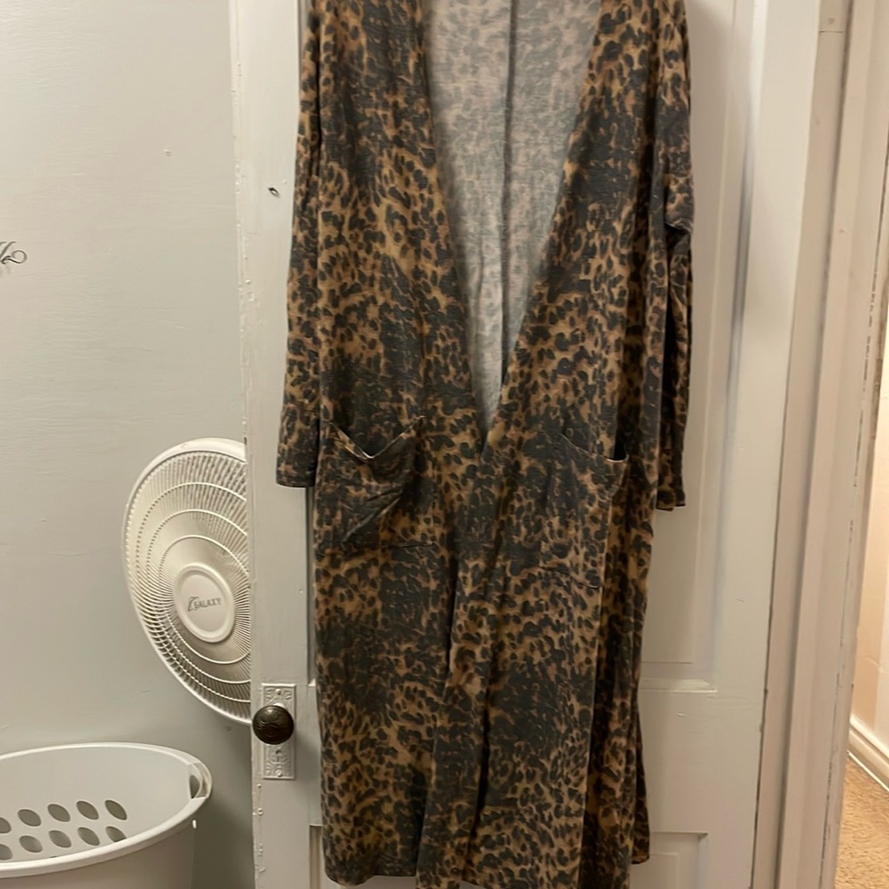Long lightweight cardigan